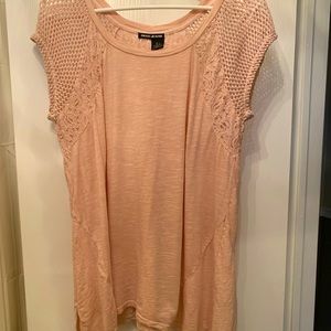 3/$33 DKNY Peach coloured Tunic with Lace